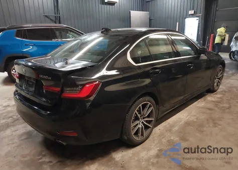 2021 BMW 3 Series 330E xDrive z USA, uszkodzony, nr VIN 3MW5P9J02M8B90770